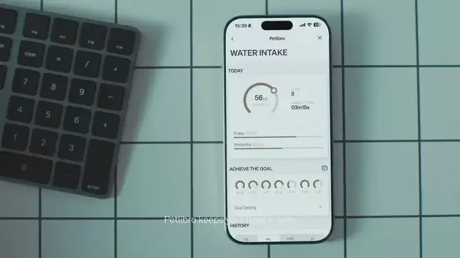 Petlibro 2L Wire Free Air Automatic WiFi Cat and Dog Automated Feeder: Portable, Smartphone App Controlled, Spill-Resistant, Stainless Steel